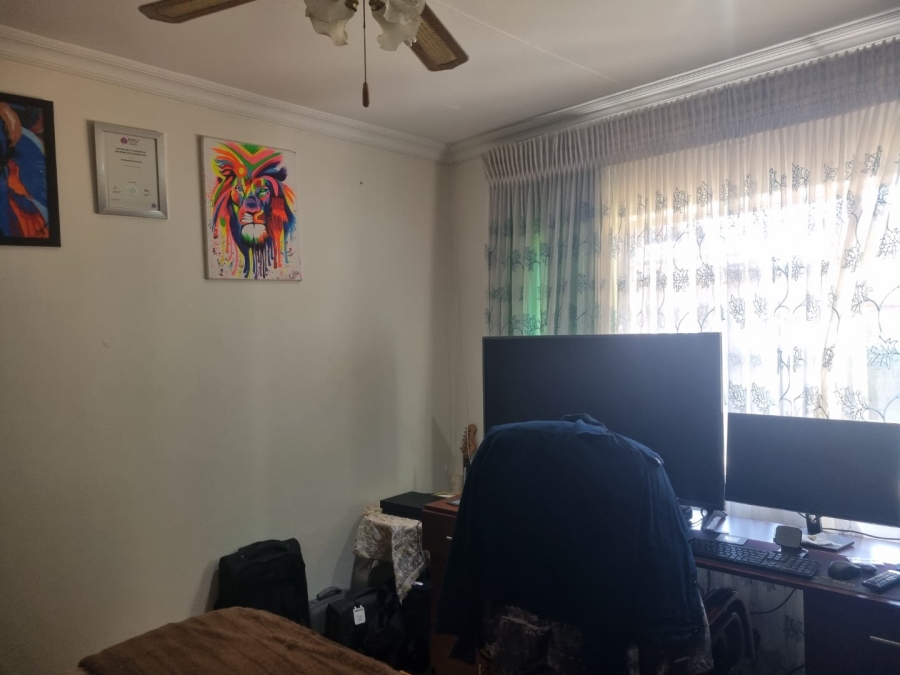 4 Bedroom Property for Sale in Vaalpark Free State